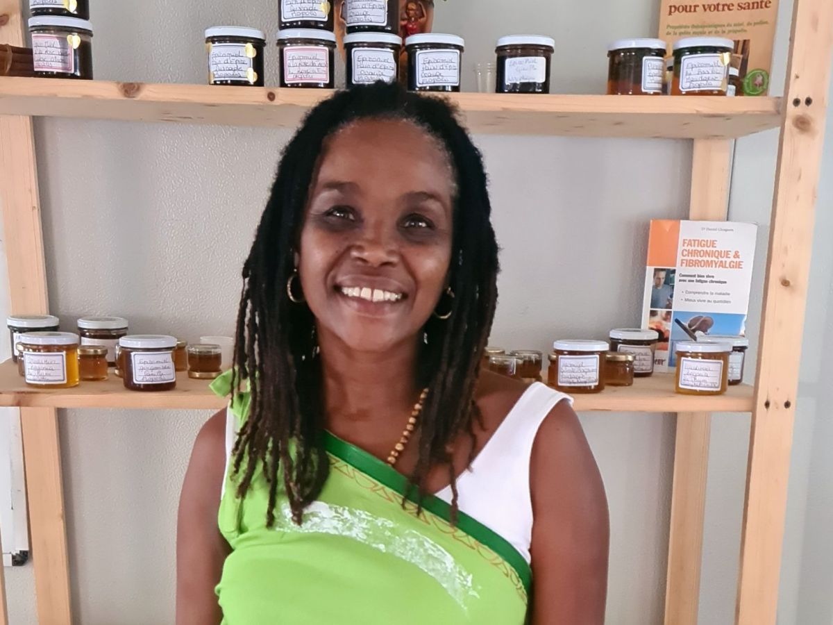 Apithérapie : Portrait de Sosso Lanmou  ou comment soigner avec le&nbsp;miel